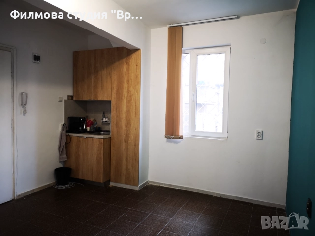 ФИЛМОВА СТУДИЯ „ВРЕМЕ“ ЕООД отдава под наем помещение, подходящо за студио или офис в София, снимка 3 - Офиси - 52142166