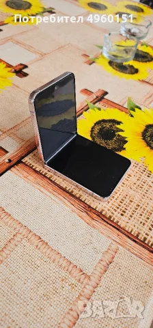 Samsung Z Flip 5 mnogo dobre raboti**************, снимка 2 - Samsung - 56232007