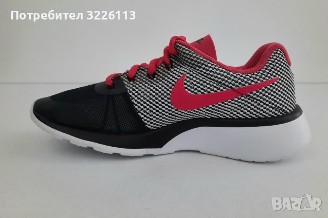 Дамски маратонки Nike Tanjun Racer  - 36.5 /UK 4/ стелка 23.5 см. , снимка 7 - Маратонки - 37131389