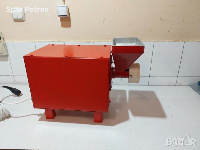 машини за фъстъчено масло и тахан , снимка 2 - Други машини и части - 53275491