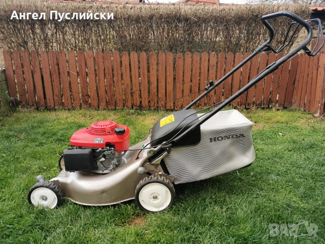 Honda Самоходна бензинова косачка , снимка 2 - Градинска техника - 54058634