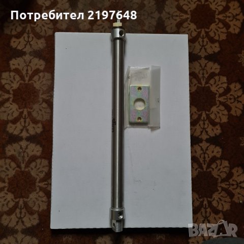 Пневматичен цилиндър 20х250 