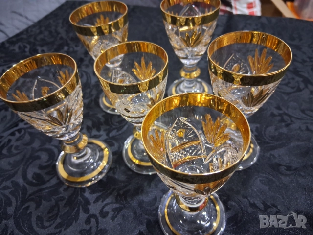 Сервиз с позлата( за ракия/аперитив), снимка 9 - Други ценни предмети - 51993272