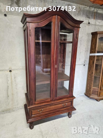 Витрина в стил Рустик