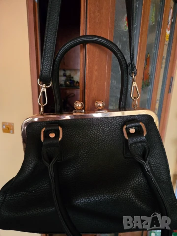 Продавам рокли 