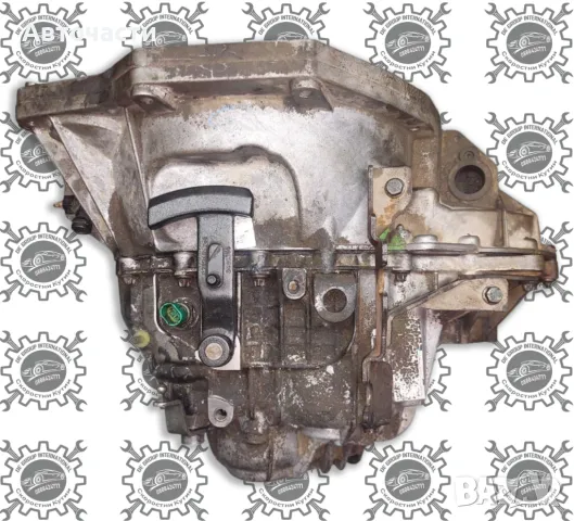 Скоростна кутия - Opel Movano/Nissan Interstar/Renault Master - 2.5 D - (2003 г.+) - (5 степенна), снимка 2 - Части - 49227317