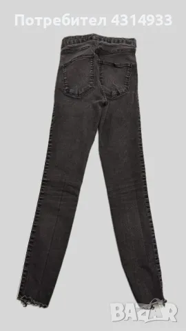 Черни дънки с кант от Zara, снимка 2 - Дънки - 48691136