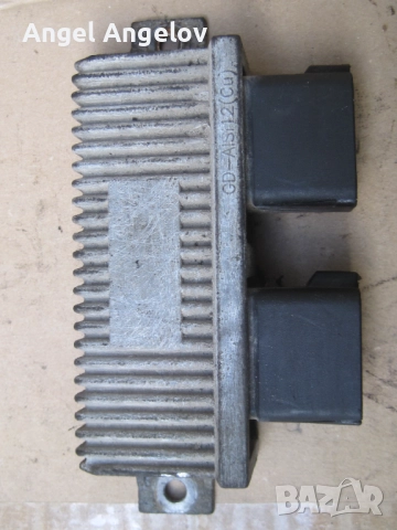 Реле подгревни свещи за Opel Vectra C Signum 3.0 td Saab 8972877140 OEM SAAB 9-5 (YS3E) 3.0L дизел 