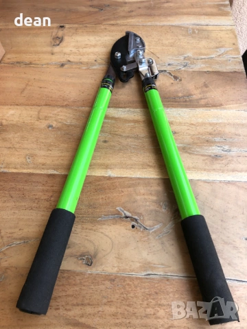 Ръчна ножица за клони