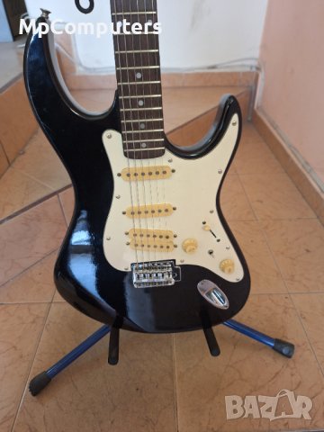 Продавам електрическа китара Hohner RockWood LX200G, снимка 2 - Китари - 44491412