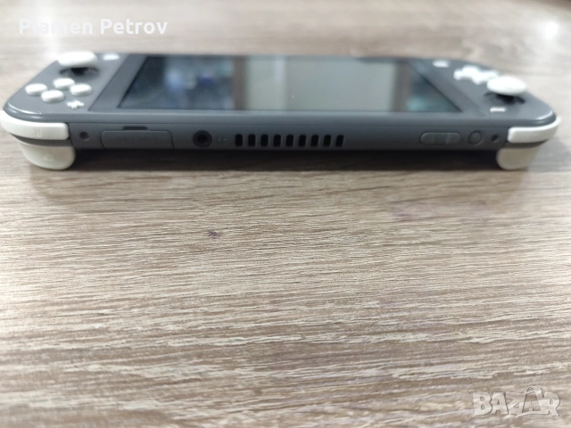 Nintendo switch lite , снимка 3 - Nintendo конзоли - 52579695