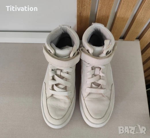 Бели кецове Timberland , снимка 2 - Кецове - 50502905