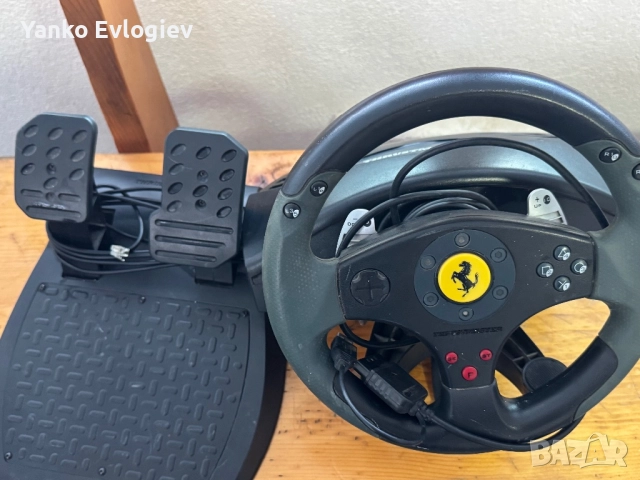 Волан Thrustmaster Ferari GT 3-in -1 Racing Wheel V.2, снимка 5 - Геймърски - 52965116