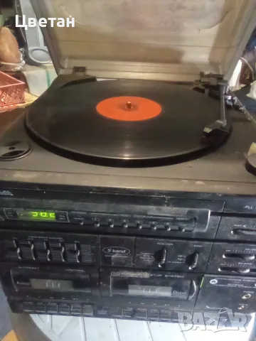 Радио-касетофон -грамофон, антика 