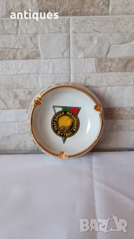  Стар порцеланов пепелник - Българска Федерация Футбол - Завод Китка - гр.Нови Пазар, снимка 5 - Антикварни и старинни предмети - 48906762