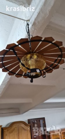 Абажур- Дърво, ковано желязо и стъкло , снимка 2 - Полилеи - 34937264