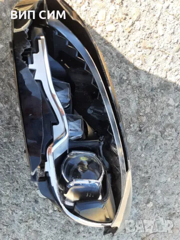 Продавам фар за Peugeot 308 2017г.Оригинален номер 967783248001.