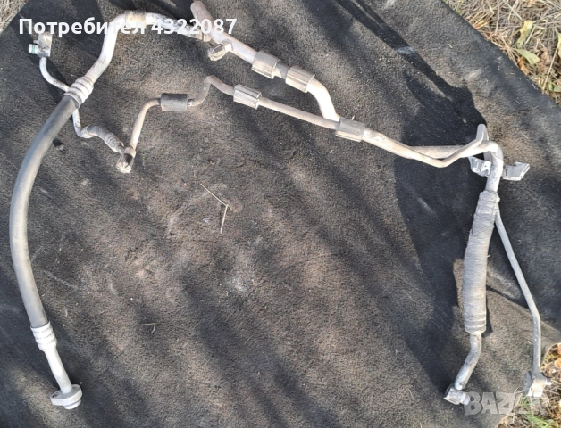 Тръба / Тръби климатик Volkswagen Touran II 2011-2015 1.6 TDI 105к. с, снимка 2 - Части - 51485191