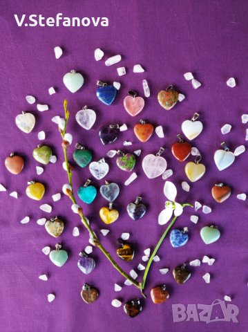 Колиета, висулки от натурални полускъпоценни камъни. Свети Валентин  , снимка 2 - Колиета, медальони, синджири - 31980343