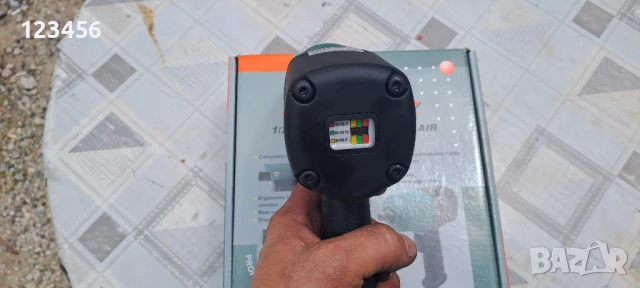 Удърен Гайковерт 1300 NM, снимка 5 - Винтоверти - 50469302