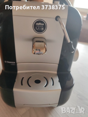 Кафе машина Saeco,с капсули Lavazza Amodo Mio