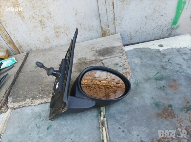 Дясно огледало за Тойота Айго 2 врати. 2009 год.