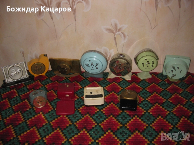 Лот, от 11 стари часовници. Цена 140 лева(71.58 €), за всичко. Пращам по Еконт. За София, може да ги, снимка 5 - Антикварни и старинни предмети - 52025199