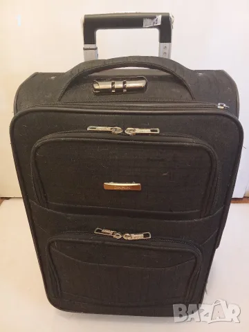 Малък куфар с колелца , снимка 2 - Куфари - 56258984