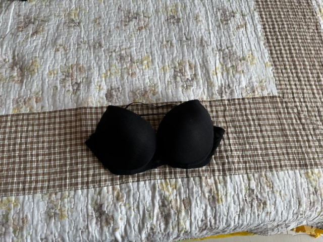 Продавам използвани сутиени, снимка 6 - Бельо - 12343870