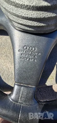 спортен волан от Audi, снимка 3 - Аксесоари и консумативи - 50070179