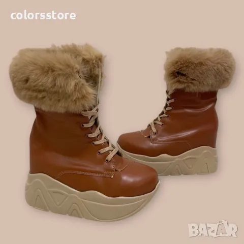 Боти на платформа - кафява кожа с бежов пух - BPH1