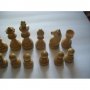 Шах фигури, дървени, Staunton 6 дизайн  Изработени от чемшир - бели и индийски палисандър - черни.  , снимка 1 - Шах и табла - 34490151