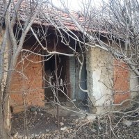 Къща с двор в с. Оряхово, община Любимец, снимка 9 - Къщи - 32107484