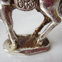 Кон тибетско сребро, 240 грама тежи, снимка 4 - Статуетки - 29476729