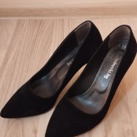 Елегантни и стилни дамски обувки, снимка 2 - Дамски обувки на ток - 42792987