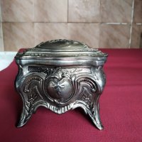 посребрена барокова кутия за бижута, снимка 1 - Антикварни и старинни предмети - 29707916