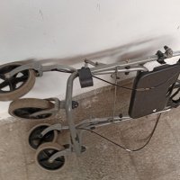 Олекотен Ролатор проходилка за бутане, количка, снимка 12 - Ролатори - 33819187