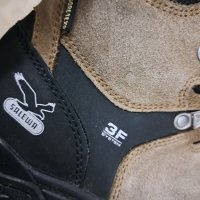 Salewa тиристически, снимка 1 - Други - 44406384