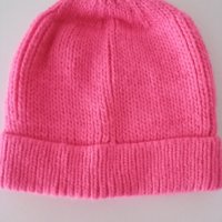 Ръчно плетена мека топла плетена дамска шапка, снимка 1 - Шапки - 39553153