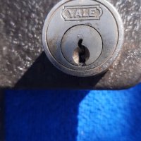 УАЛЕ - GERMANY-секретна брава, снимка 2 - Входни врати - 33694823