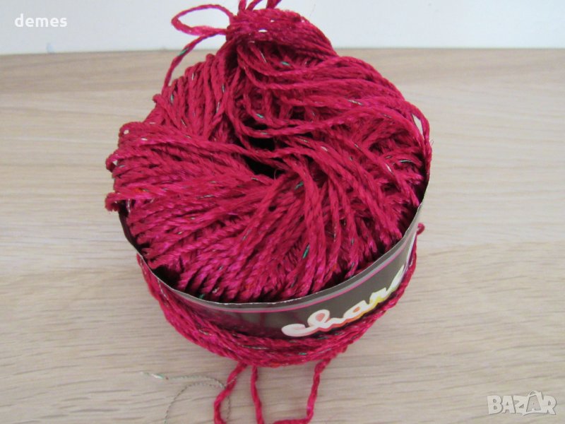  Прежда за декорации вишнево червено, снимка 1