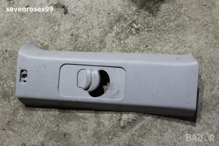 Интериорна пластмаса средна дясна колонка Пежо 807 Peugeot 807 Citroen C8 Lancia Phedra  1483325077, снимка 1