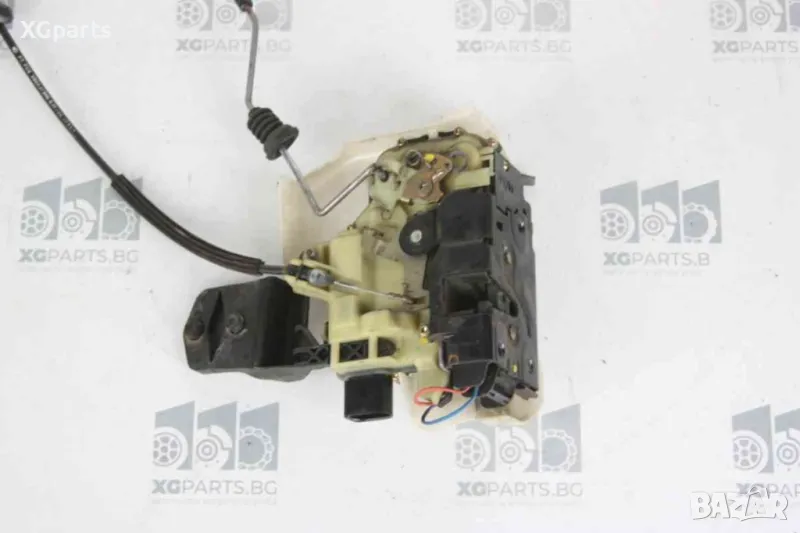 Брава врата предна дясна за Volkswagen Passat B5.5 дясна дирекция (1996-2005), снимка 1