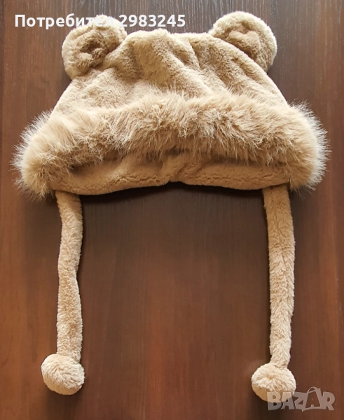 Дамска зимна шапка с мечешки ушички, снимка 1