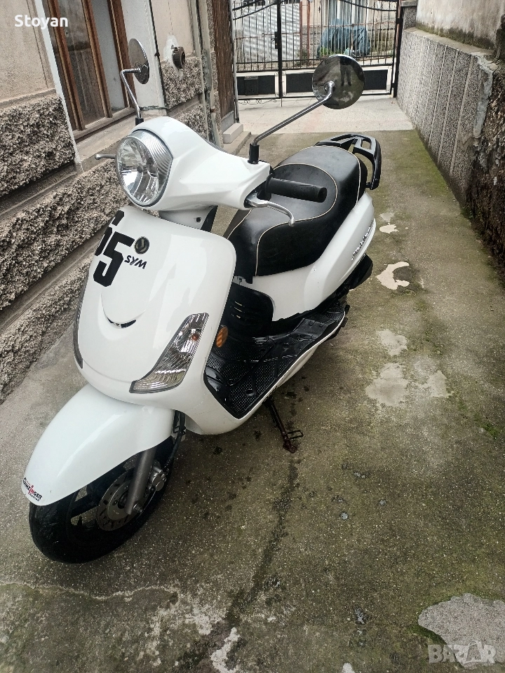 Скутер Sym, снимка 1