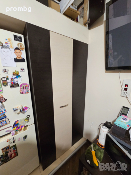 гардероб в отлично състояние, венге 193 см х 94 см, плоскост 18 мм ПДЧ, снимка 1