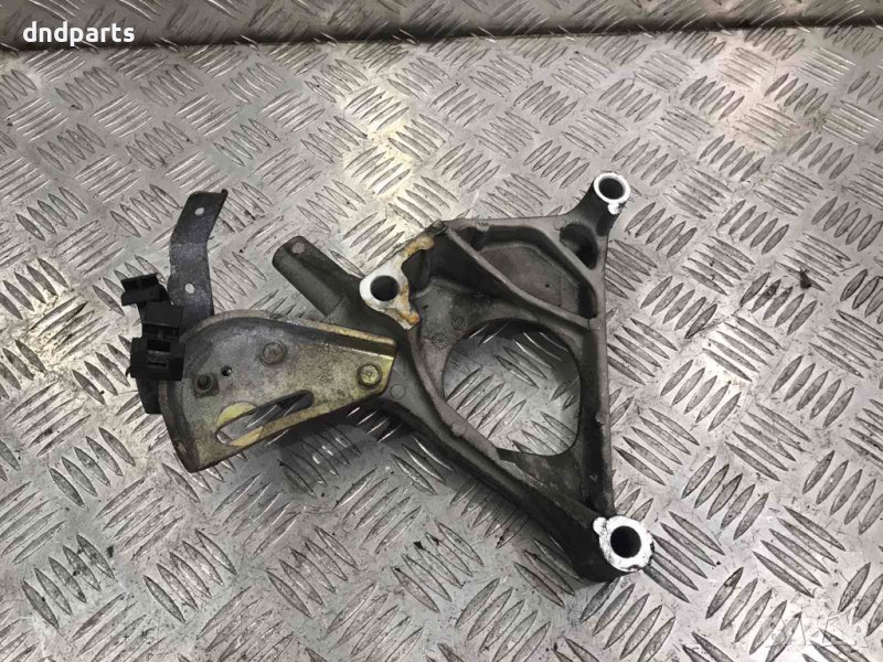 Алуминиева конзола Nissan Almera Tino,2.2dCi,2004г., снимка 1