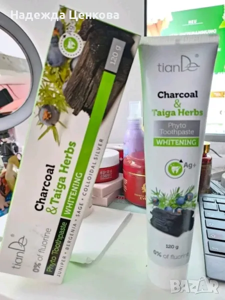 Избелваща фитопаста за зъби с дървесен въглен и билки „Dr. Taiga“, снимка 1
