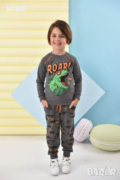 Намален! Нов детски комплект Дино, снимка 1