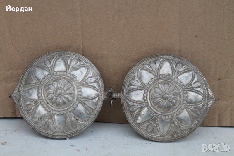 Сребърни възрожденски пафти, снимка 1